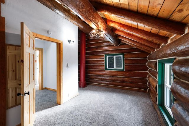 427502 Highway 20 Hwy, Newport, WA 99156