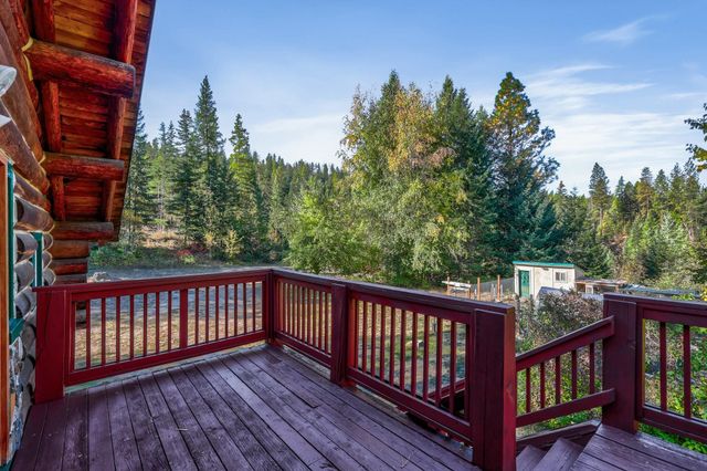 427502 Highway 20 Hwy, Newport, WA 99156