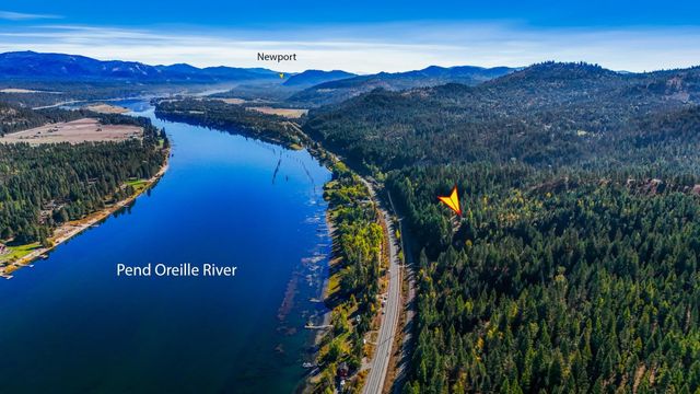 427502 Highway 20 Hwy, Newport, WA 99156