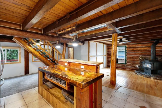 427502 Highway 20 Hwy, Newport, WA 99156