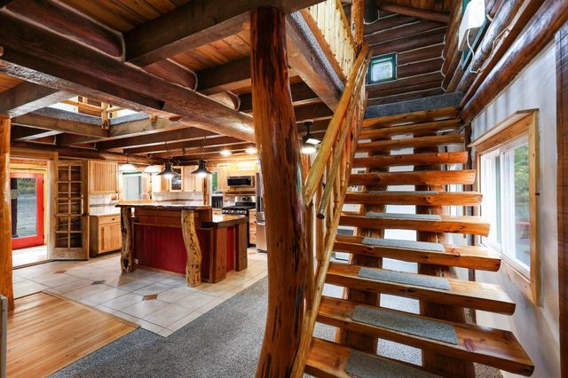 427502 Highway 20 Hwy, Newport, WA 99156