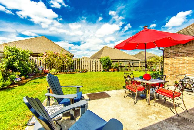 408 Pond Dr, Thibodaux, LA 70301