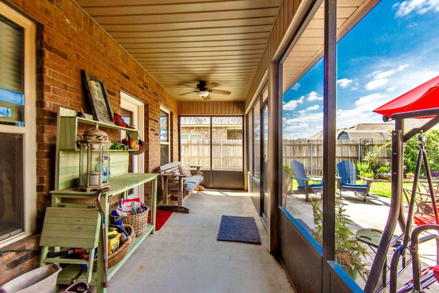 408 Pond Dr, Thibodaux, LA 70301