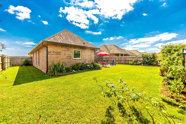 408 Pond Dr, Thibodaux, LA 70301