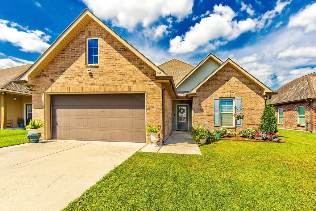 408 Pond Dr, Thibodaux, LA 70301