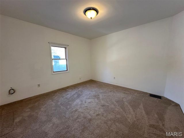 620 N Guernsey Street, Collinsville, IL 62234