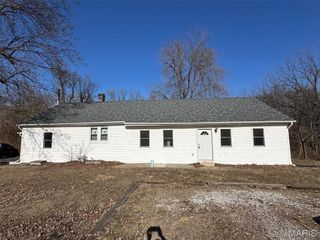 620 N Guernsey Street, Collinsville, IL 62234