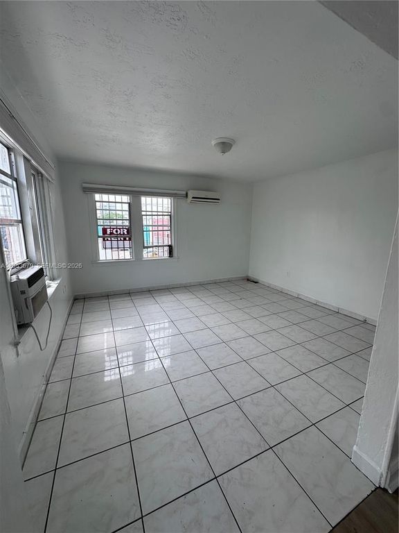 1780 NW 21st Ter 2, Miami, FL 33142