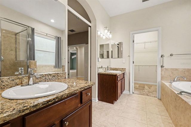 7610 TANGLE BROOK BOULEVARD, Gibsonton, FL 33534