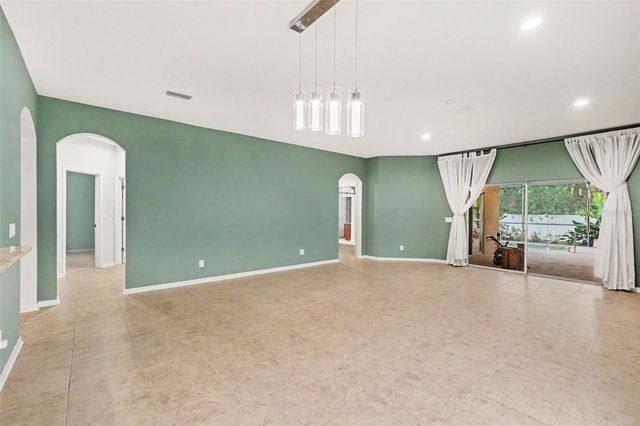 7610 TANGLE BROOK BOULEVARD, Gibsonton, FL 33534
