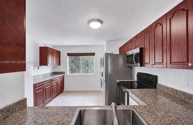 6235 SW 47th Manor 204, Davie, FL 33314
