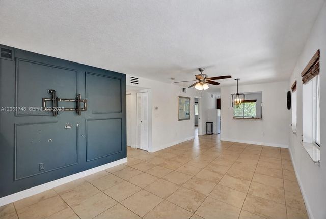 6235 SW 47th Manor 204, Davie, FL 33314