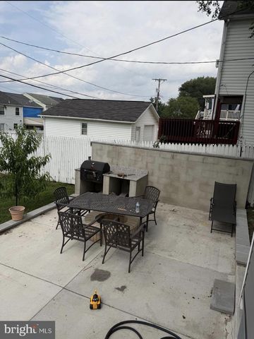 2420 HURON ST, Baltimore, MD 21230