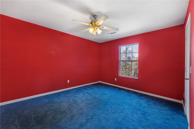 80 County Road 2560, Eureka Springs, AR 72631