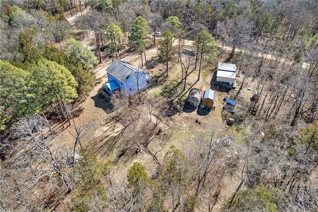 80 County Road 2560, Eureka Springs, AR 72631