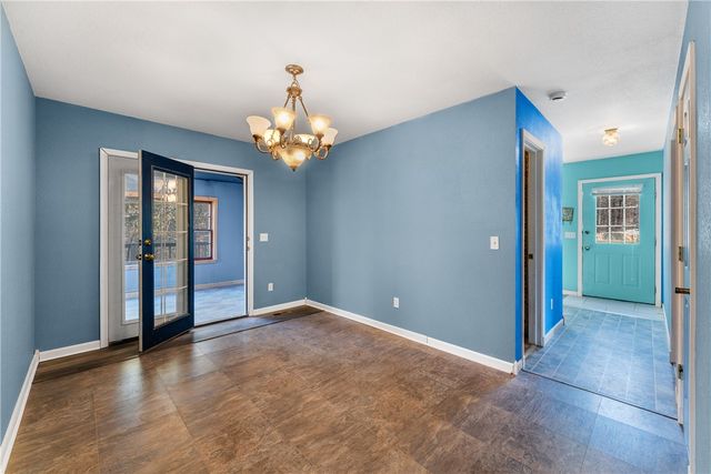 80 County Road 2560, Eureka Springs, AR 72631