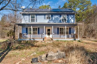 80 County Road 2560, Eureka Springs, AR 72631