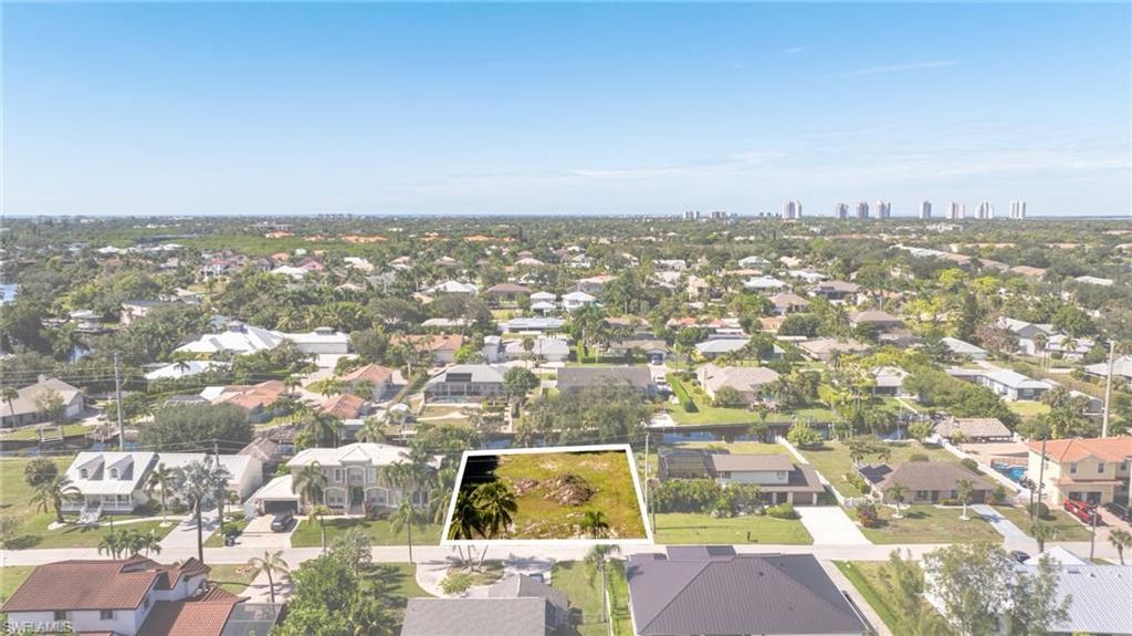 27090 Holly LN, BONITA SPRINGS, FL 34135 — photo 4