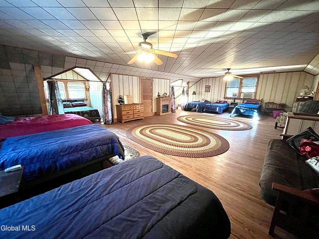 635 Old State Road, Northville, NY 12134