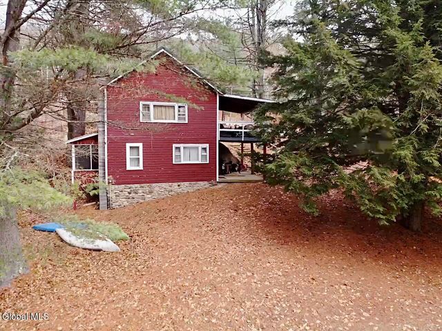 635 Old State Road, Northville, NY 12134