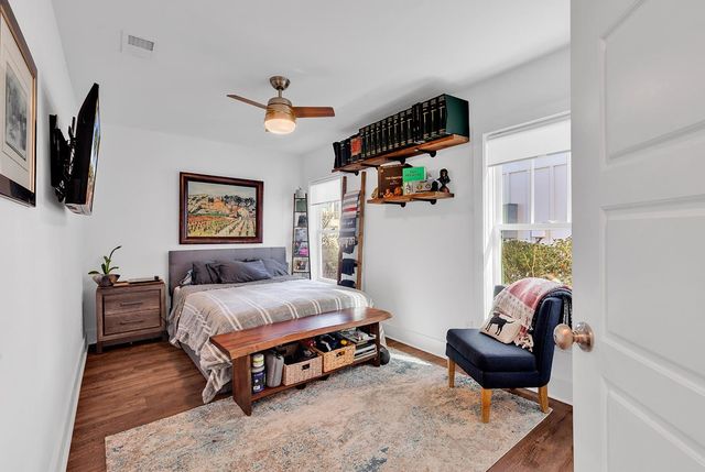 225 Clam Digger Loop, Pawleys Island, SC 29585