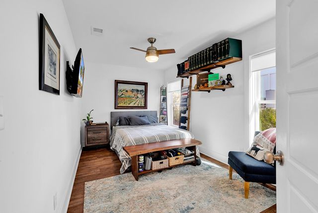 225 Clam Digger Loop, Pawleys Island, SC 29585