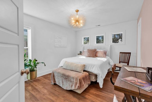 225 Clam Digger Loop, Pawleys Island, SC 29585