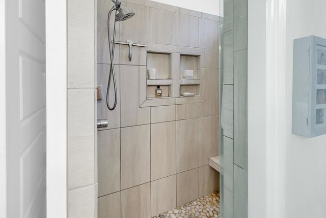 225 Clam Digger Loop, Pawleys Island, SC 29585