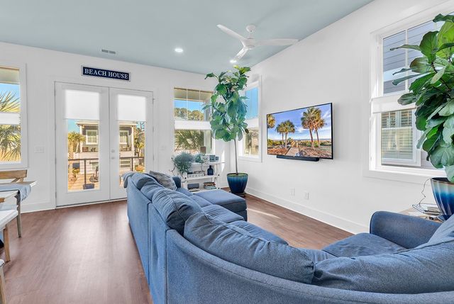 225 Clam Digger Loop, Pawleys Island, SC 29585