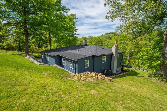 933 Boyce Rd, South Fayette, PA 15017