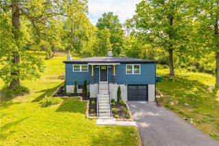 933 Boyce Rd, South Fayette, PA 15017