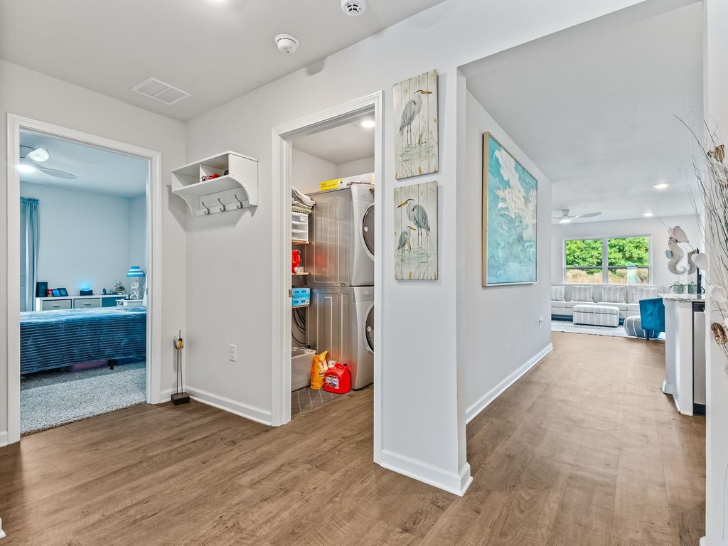 Image 11 of property listing at 86 Spears Crossing Lane, Crawfordville, FL 32327