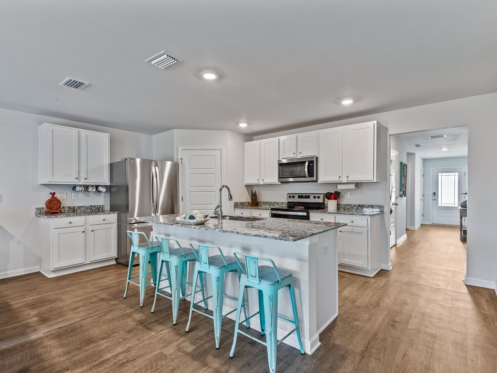 Image 13 of property listing at 86 Spears Crossing Lane, Crawfordville, FL 32327