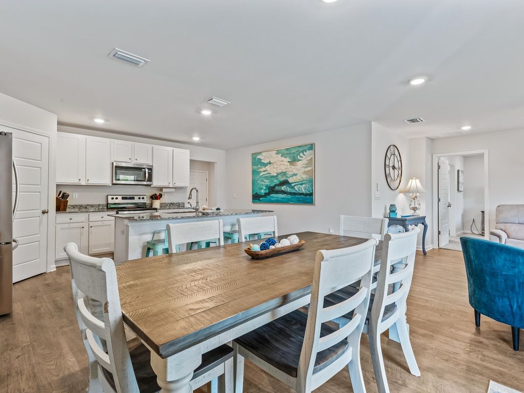 Image 18 of property listing at 86 Spears Crossing Lane, Crawfordville, FL 32327