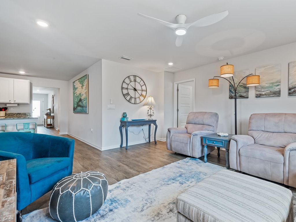 Image 21 of property listing at 86 Spears Crossing Lane, Crawfordville, FL 32327