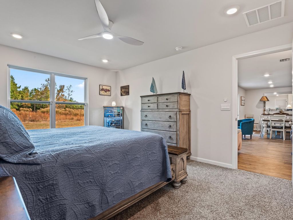 Image 24 of property listing at 86 Spears Crossing Lane, Crawfordville, FL 32327