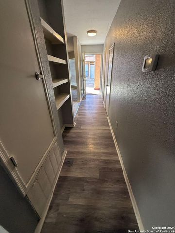4918 Ali Ave #2, San Antonio, TX 78229
