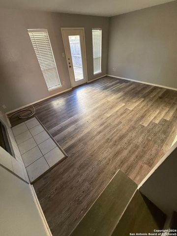 4918 Ali Ave #2, San Antonio, TX 78229
