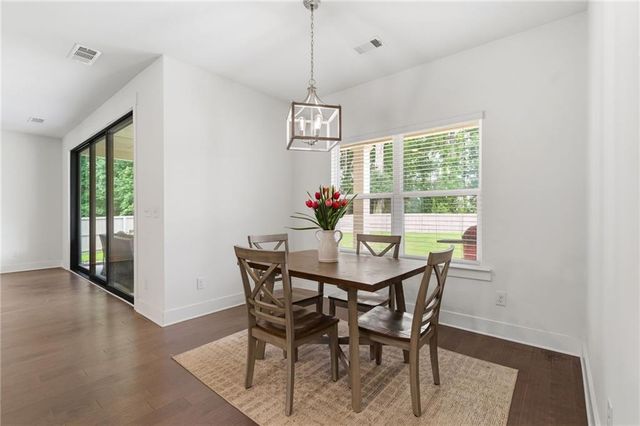 2453 Oxenwood Drive SW, Marietta, GA 30064