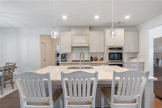 2453 Oxenwood Drive SW, Marietta, GA 30064