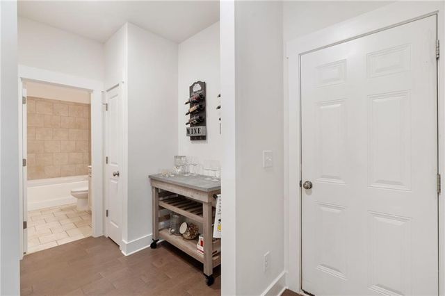 2453 Oxenwood Drive SW, Marietta, GA 30064