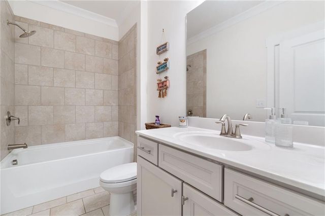 2453 Oxenwood Drive SW, Marietta, GA 30064