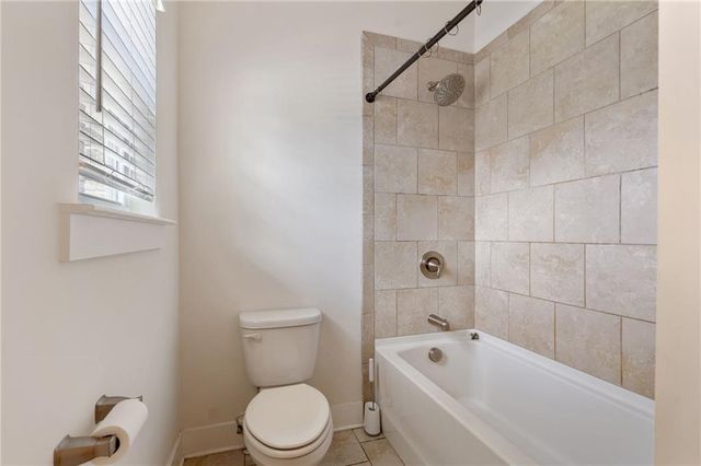 2453 Oxenwood Drive SW, Marietta, GA 30064