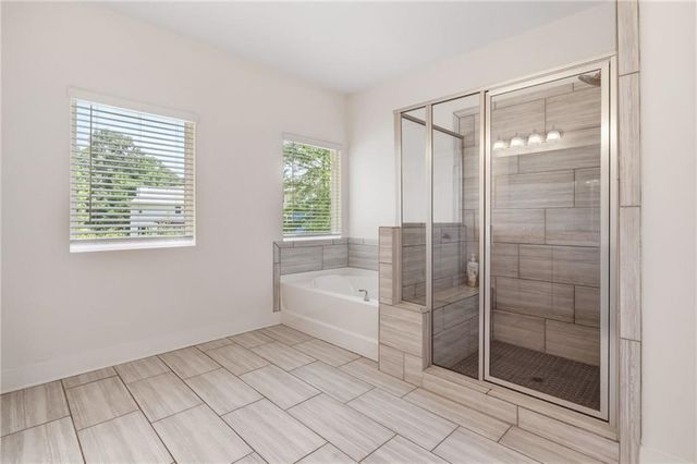 2453 Oxenwood Drive SW, Marietta, GA 30064