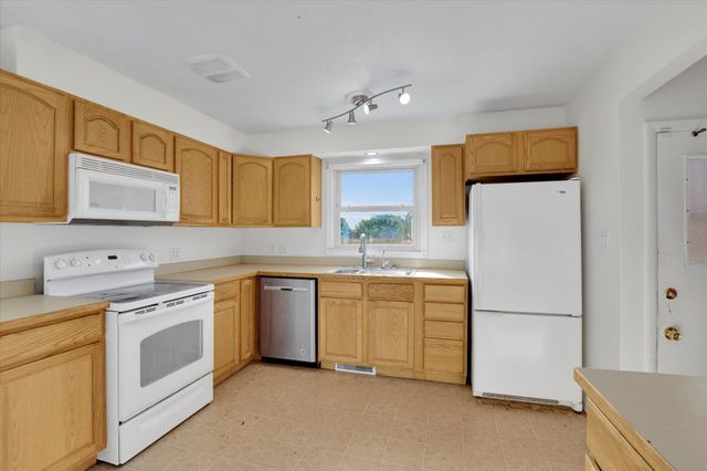 7505 N Altamont St, Spokane, WA 99217