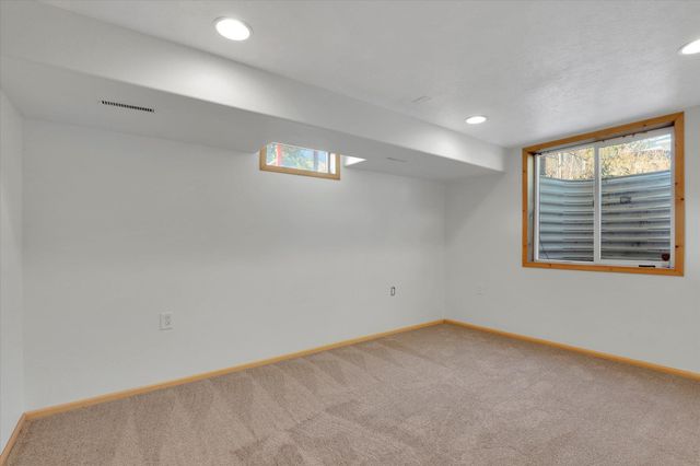 7505 N Altamont St, Spokane, WA 99217