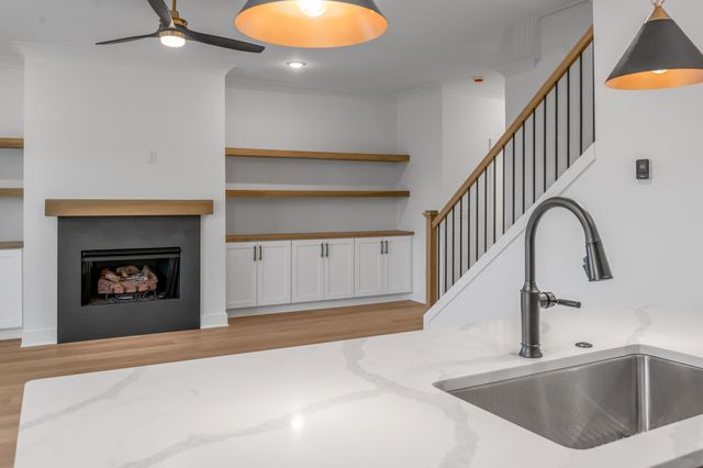 1003 Lauderdale Drive, Nicholasville, KY 40356