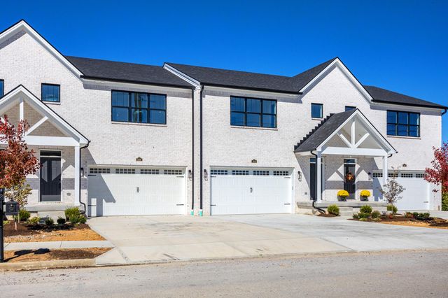 1003 Lauderdale Drive, Nicholasville, KY 40356