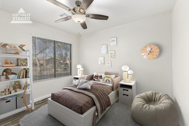 8821 W Loma Lane, Peoria, AZ 85345