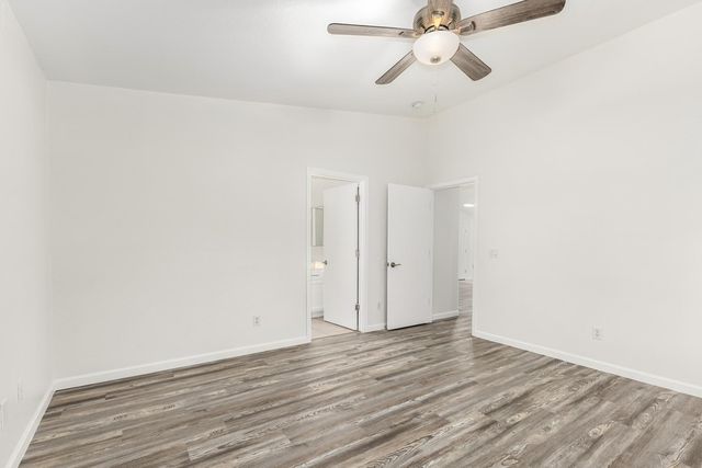 8821 W Loma Lane, Peoria, AZ 85345